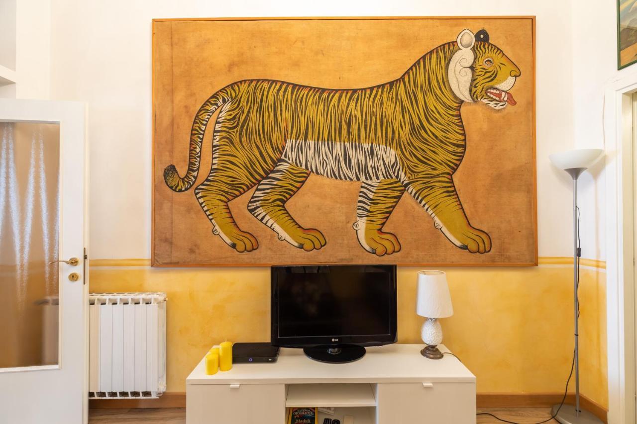 Cozy And Chic Near Campo De Fiori Apartment