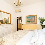 Cozy And Chic Suite Near Campo De Fiori