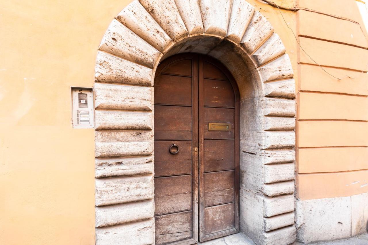 Cozy And Chic Near Campo De Fiori *